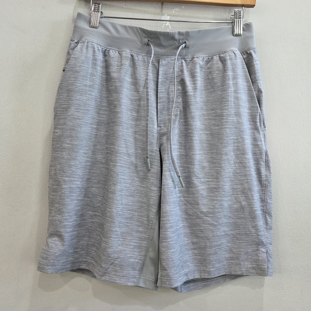 Lululemon T.H.E Shorts 9" Unlined Size Small Stretch Performance Training Gray